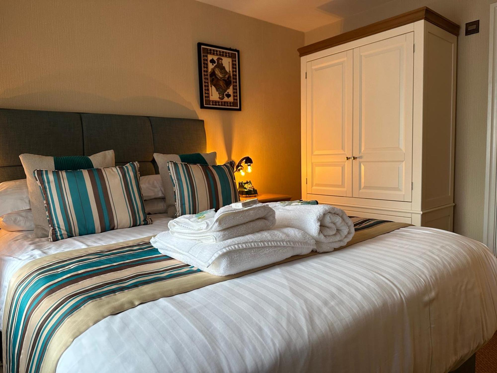 Chester House Guest House Ngoại thất bức ảnh A bedroom at the hotel